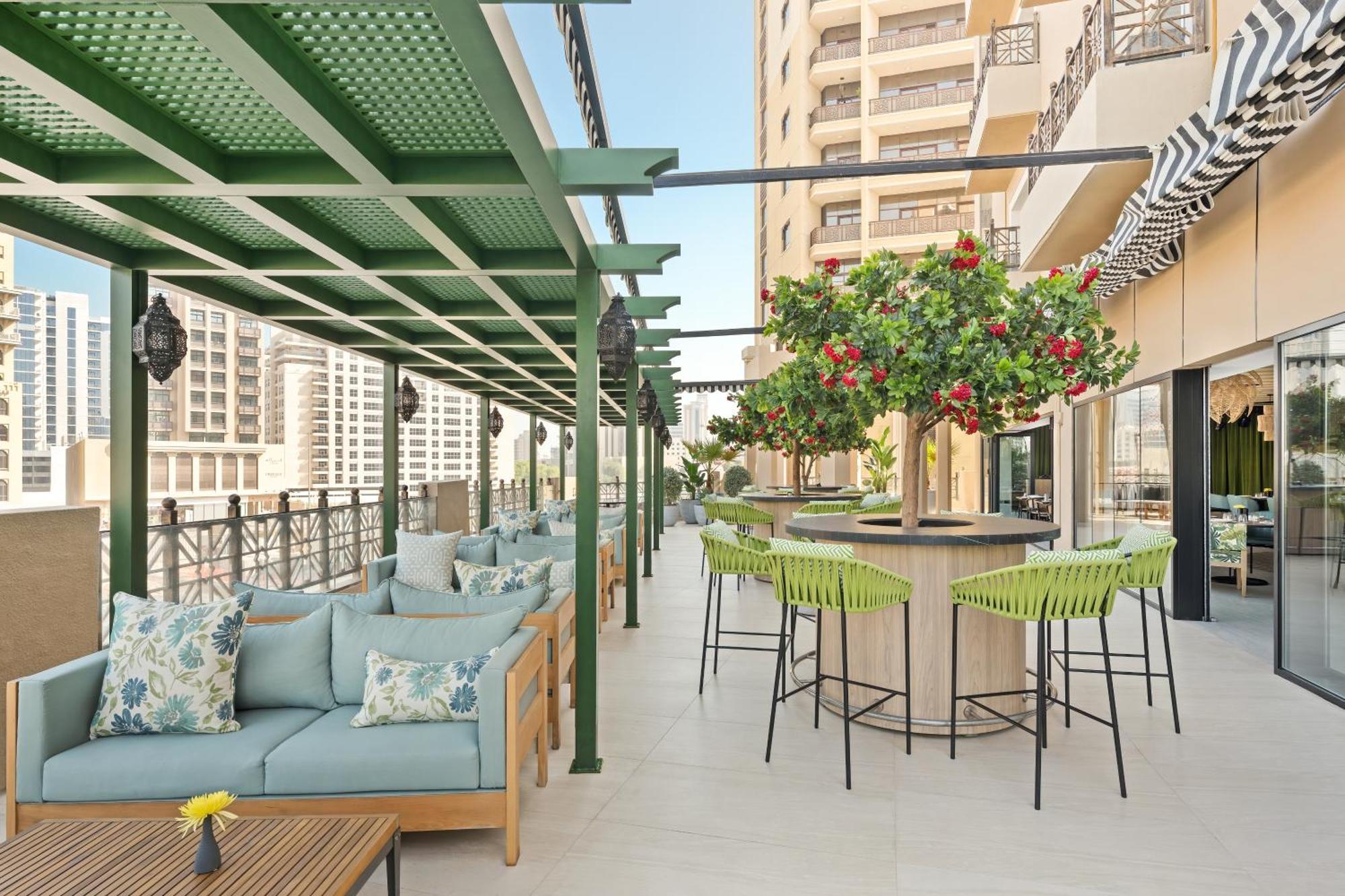 ホテル オクシデンタル アル ジャダフ ドバイ エクステリア 写真 Rooftop terrace